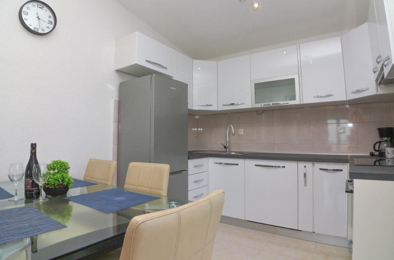 Conte Cikara Apartment Saricevi Exterior foto