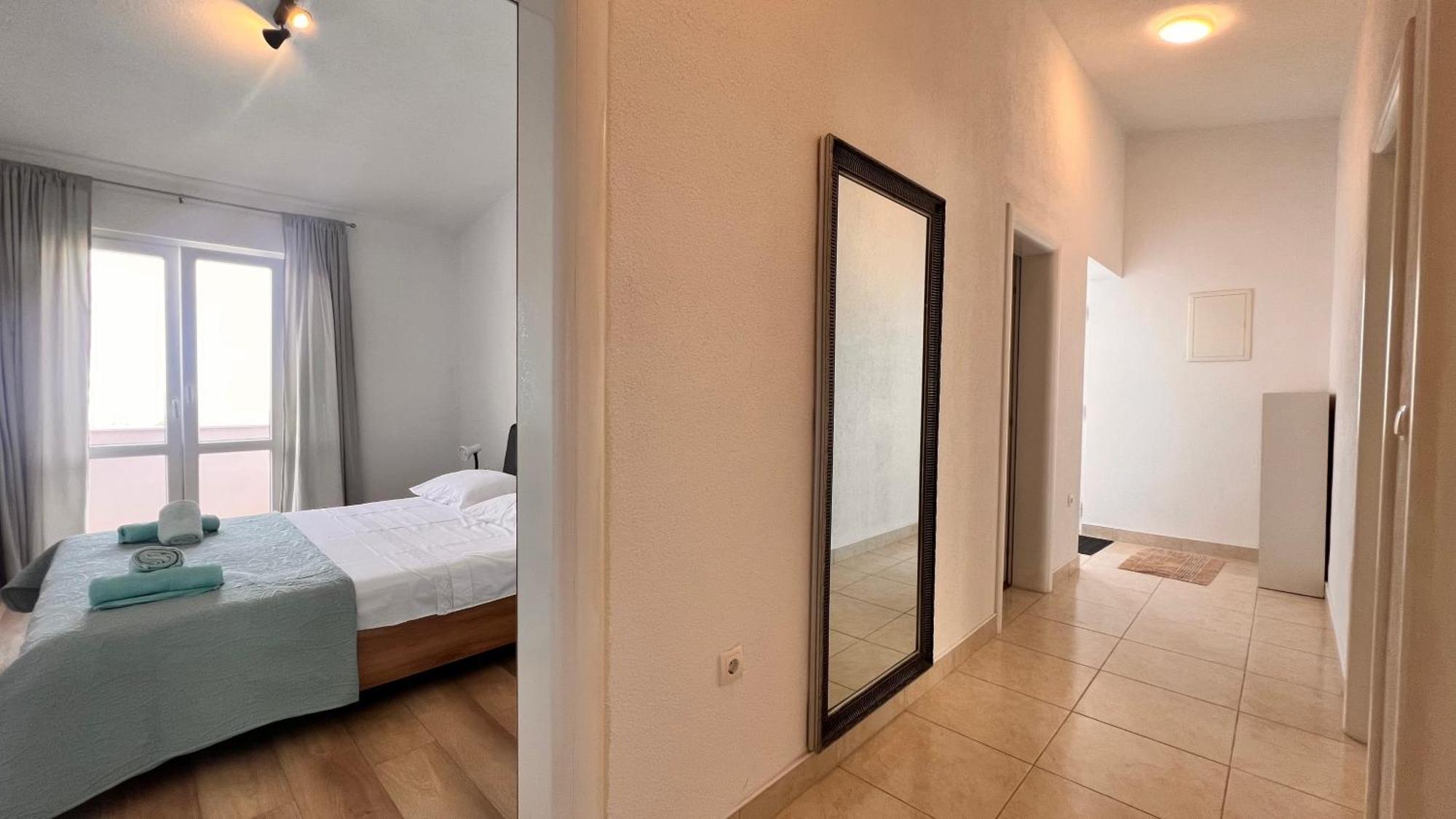 Conte Cikara Apartment Saricevi Exterior foto